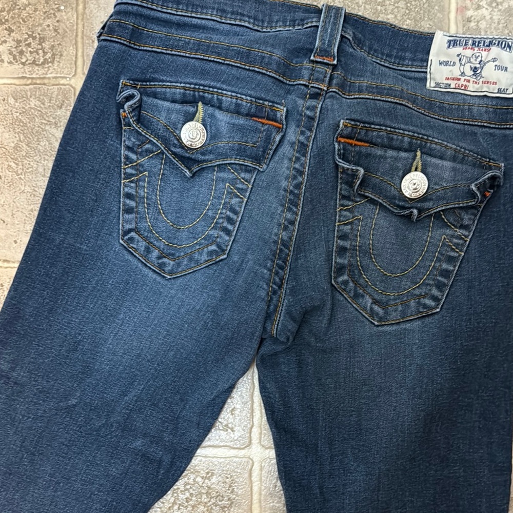 Sz 27 True Religion capris - Picture 5 of 5